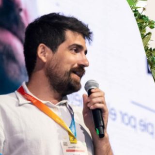 No basta con hablar de regeneración. Hay que construirla. 

 Y eso fue lo que hicimos en el #SummitRegeneradores2025 con @TheNatureConservancy. 

Más que un encuentro, fue una declaración: sí es posible regenerar desde el hacer.