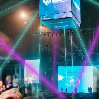 Wake Up 2025 fue un espectáculo que rompió los límites de lo convencional.

En Sphera Impacta, cada elemento - desde la escaleta técnica hasta el rigging y la sonorización  fue diseñado con precisión para conectar ideas, personas y emociones.

Transformamos espacios en experiencias, combinando arte, innovación y producción para construir momentos que trascienden lo visual.

 Gracias a todos los que fueron parte de este gran proyecto.

Seguimos elevando el estándar de los eventos, creando experiencias que inspiran, sorprenden y dejan huella.